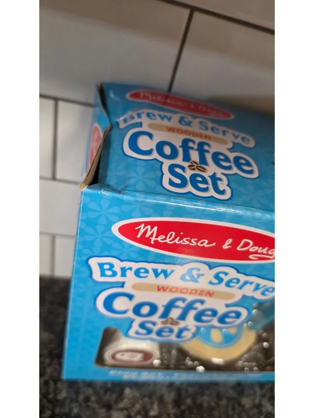 MELISSA AND DOUG BREW AND SERVE COFFEE BARISTA WOODEN PLAY KITCHEN FAKE FOOD SET